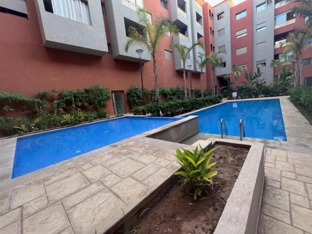 Apartment Asama Avec Piscine Et Terrasse, Proche Du Centre Marrakesch